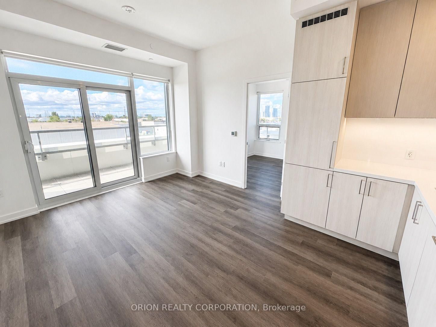 21 Meadowdale Road, Unit 302 - Photo 11