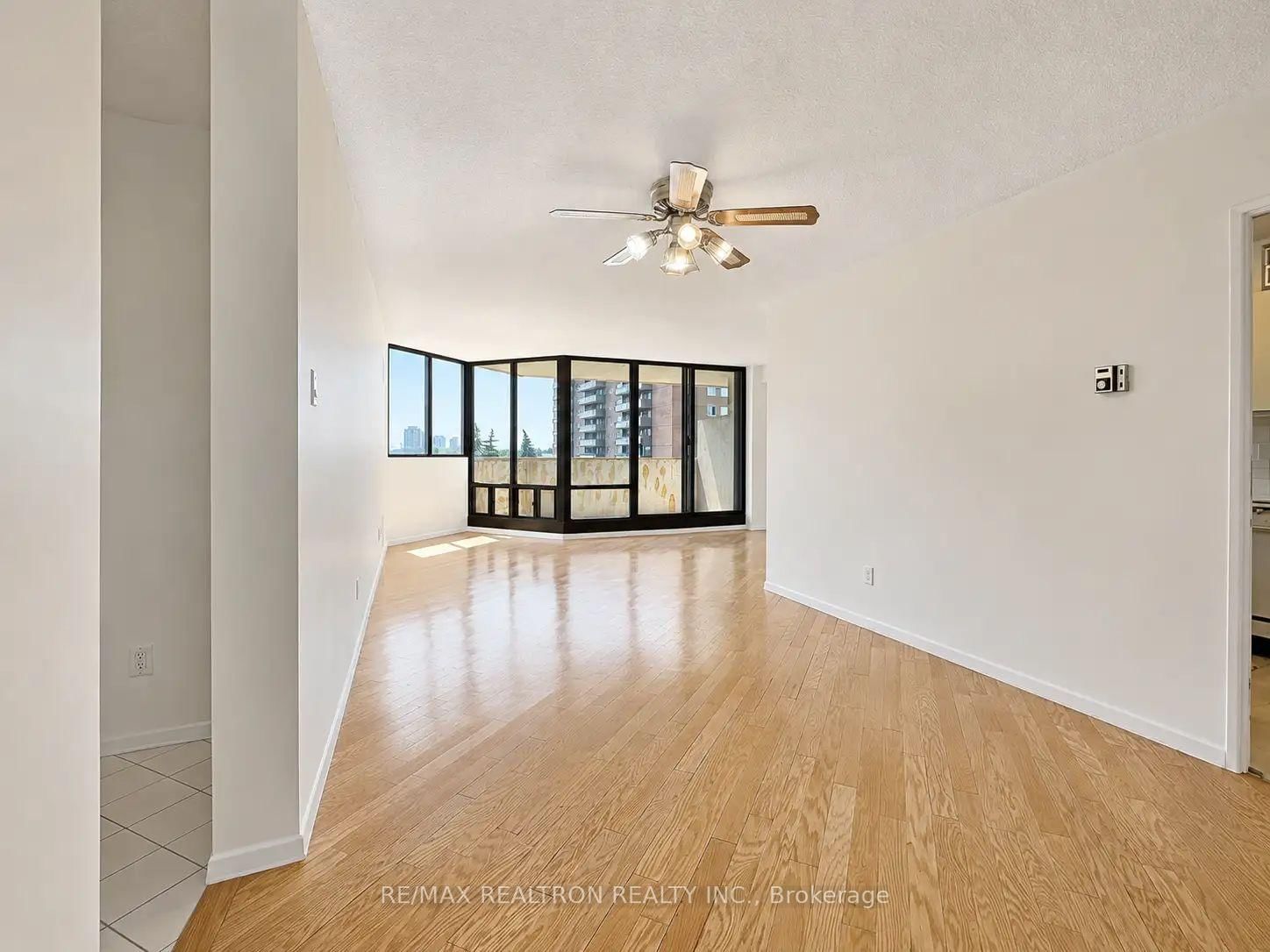 40 Baif Boulevard S • #506 • Richmond Hill, ON photo 11