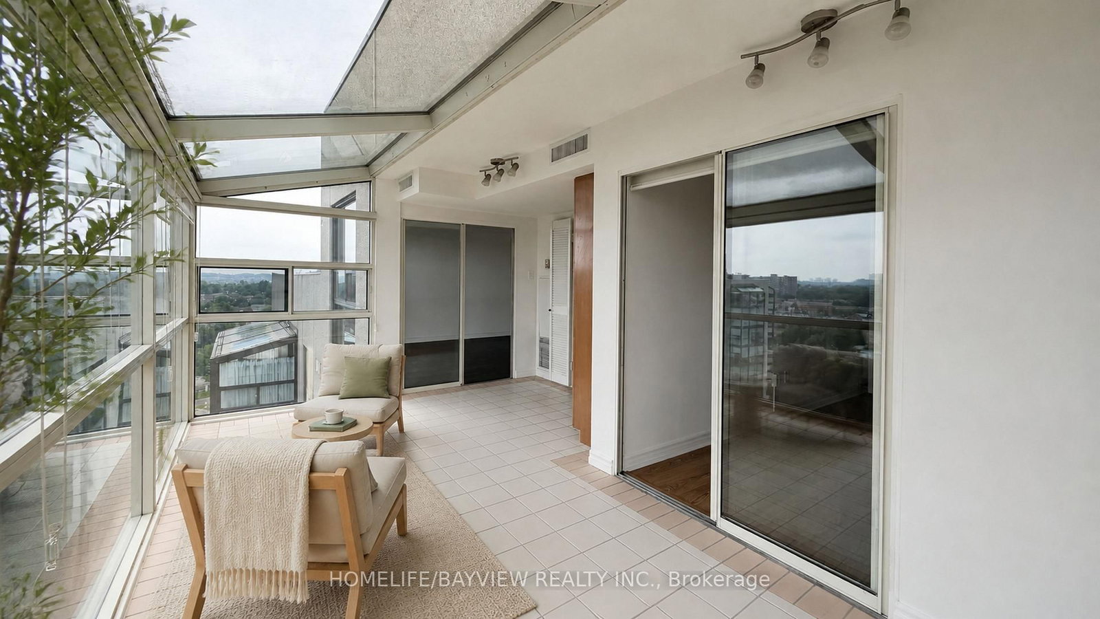 20 Harding Boulevard W • #1103 • Richmond Hill, ON photo 17