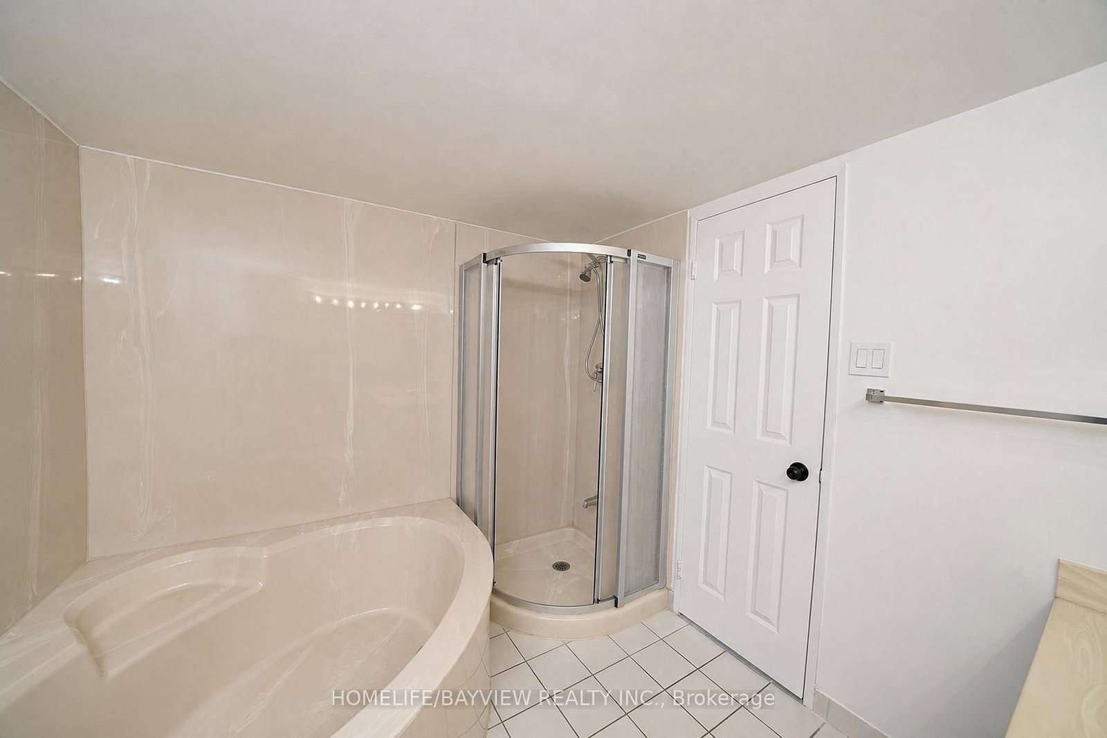 20 Harding Boulevard W • #1103 • Richmond Hill, ON photo 21