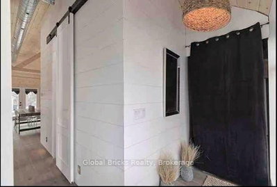 899 Maplewood Drive • Innisfil, ON photo 2