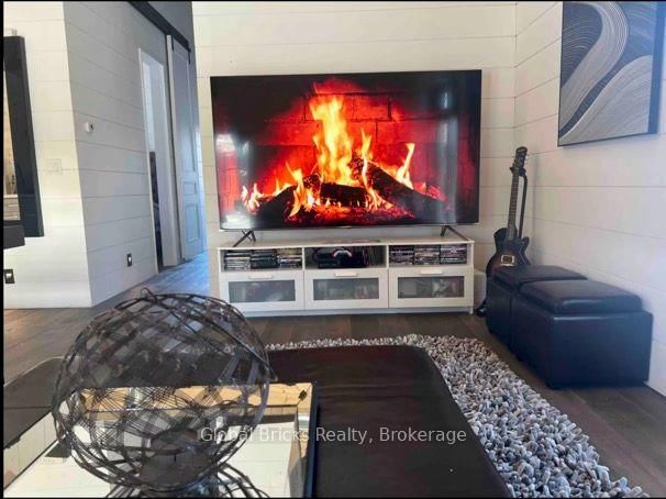 899 Maplewood Drive • Innisfil, ON photo 5