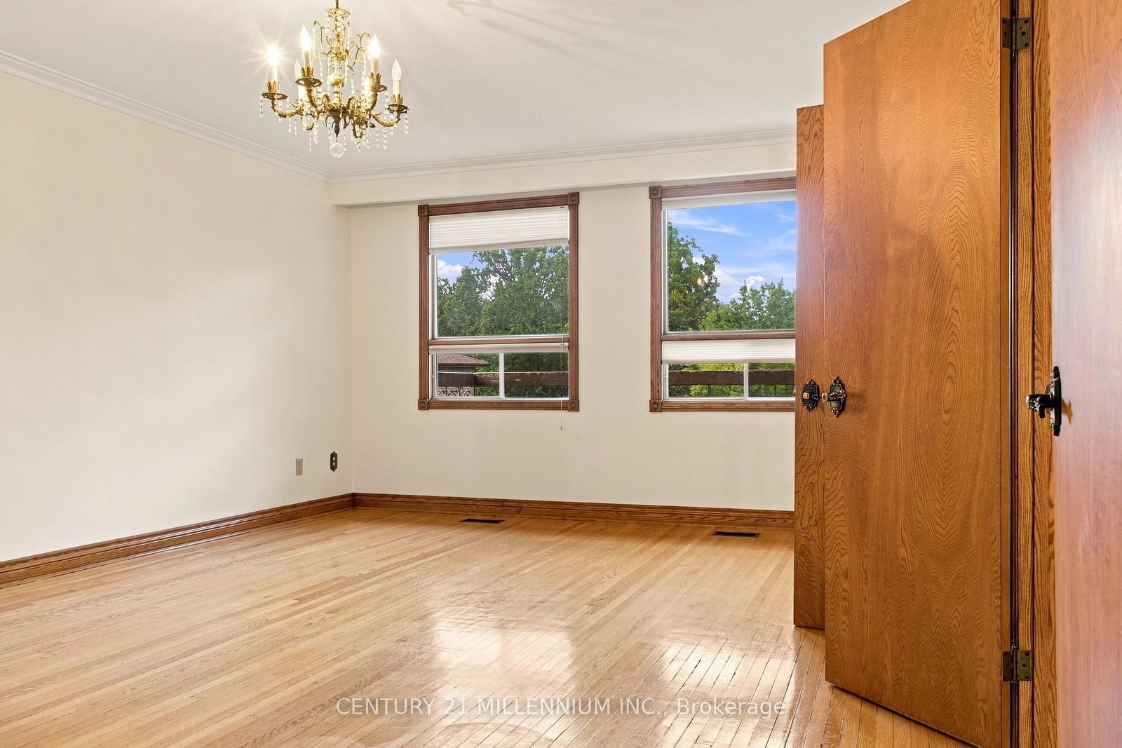44 Wigwoss Drive • Vaughan, ON photo 14