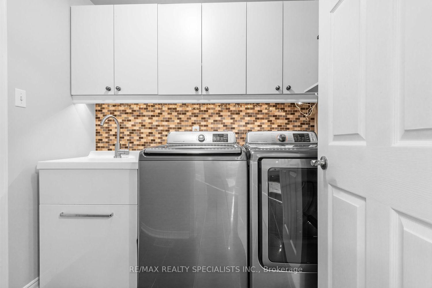 42 STANLEY Lane • Markham, ON photo 15