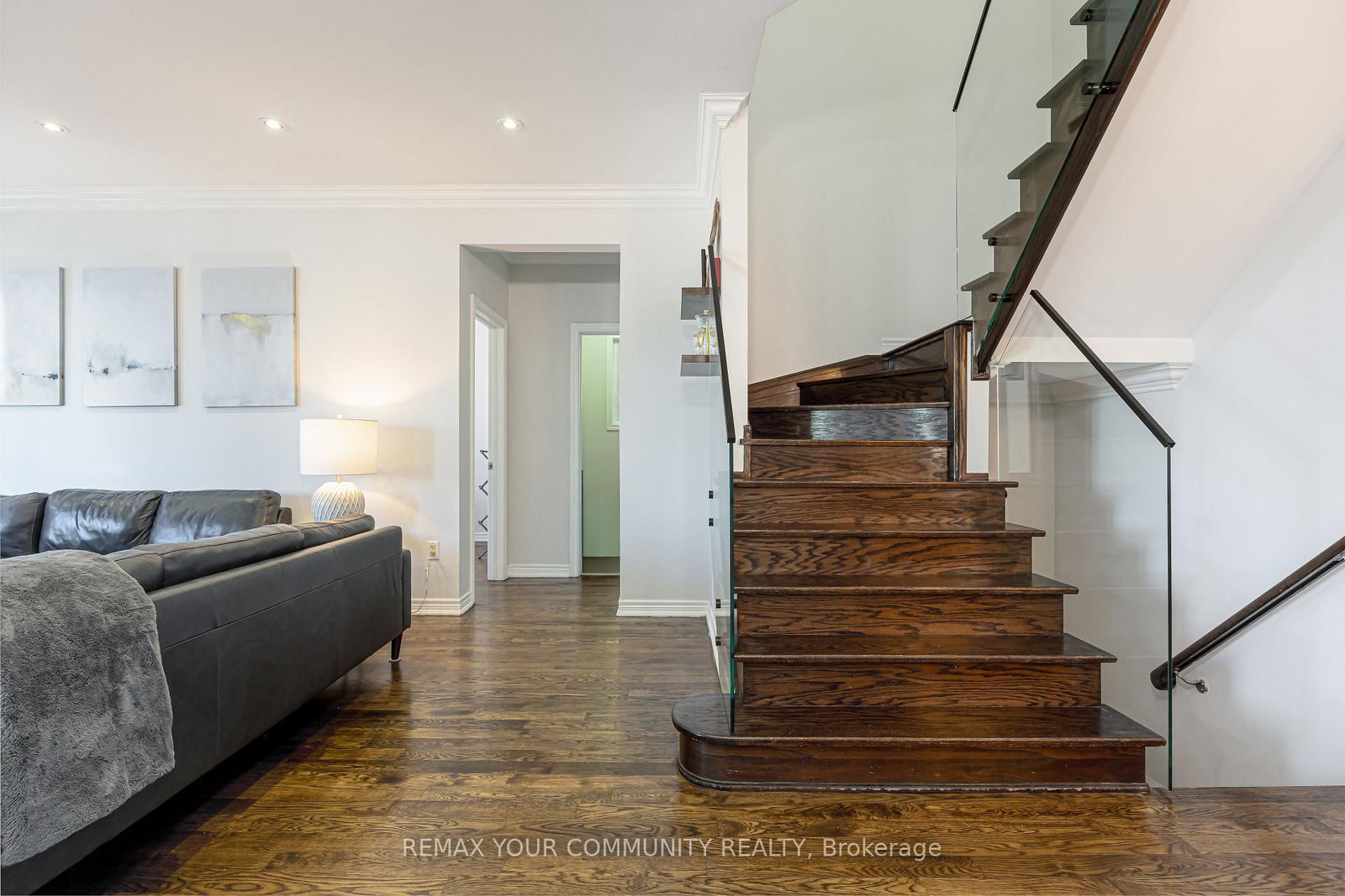 47 Vandervoort Drive • Richmond Hill, ON photo 13