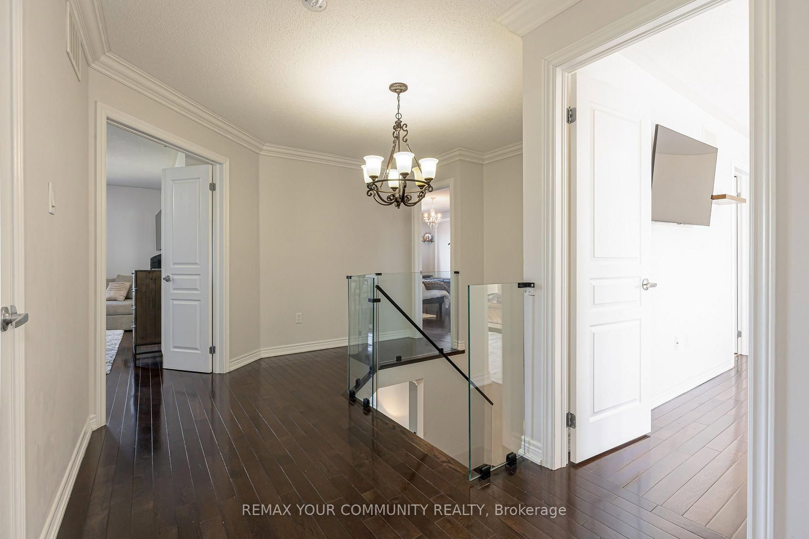 47 Vandervoort Drive • Richmond Hill, ON photo 15