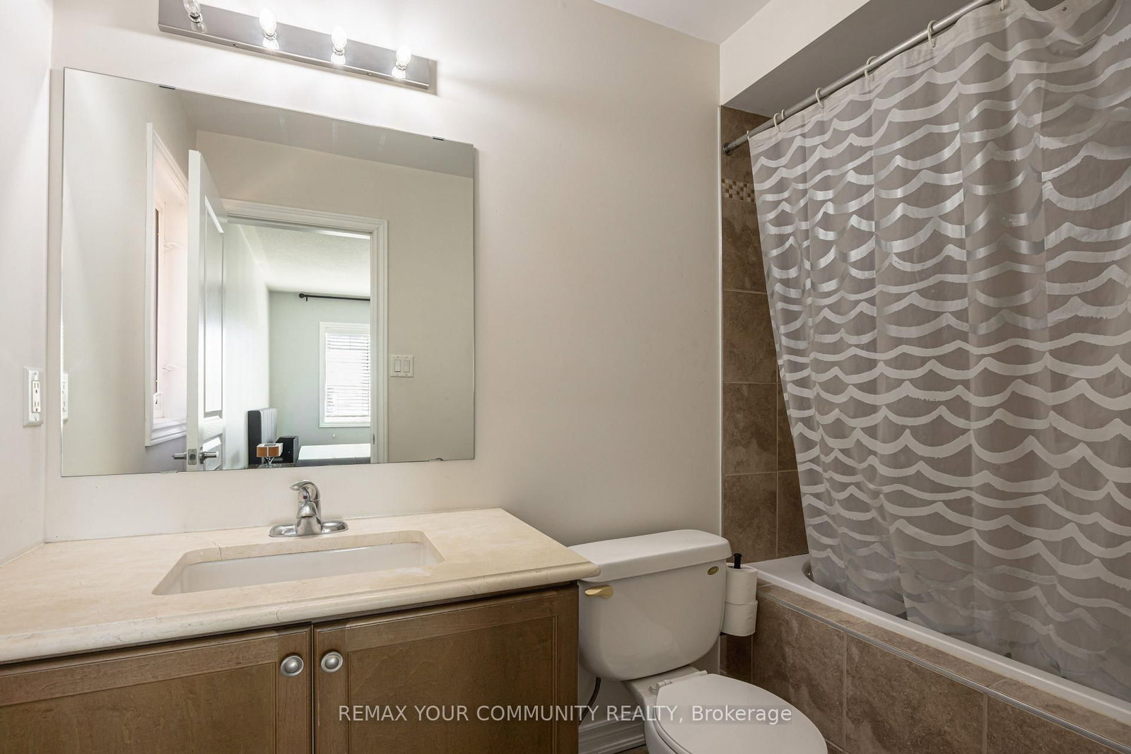 47 Vandervoort Drive • Richmond Hill, ON photo 23