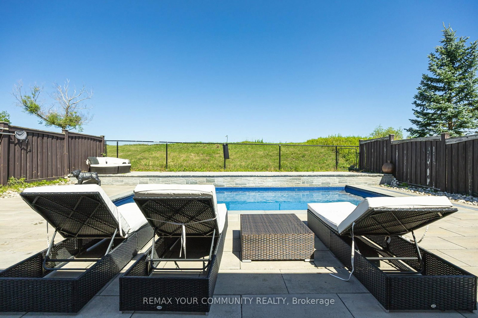 47 Vandervoort Drive • Richmond Hill, ON photo 43