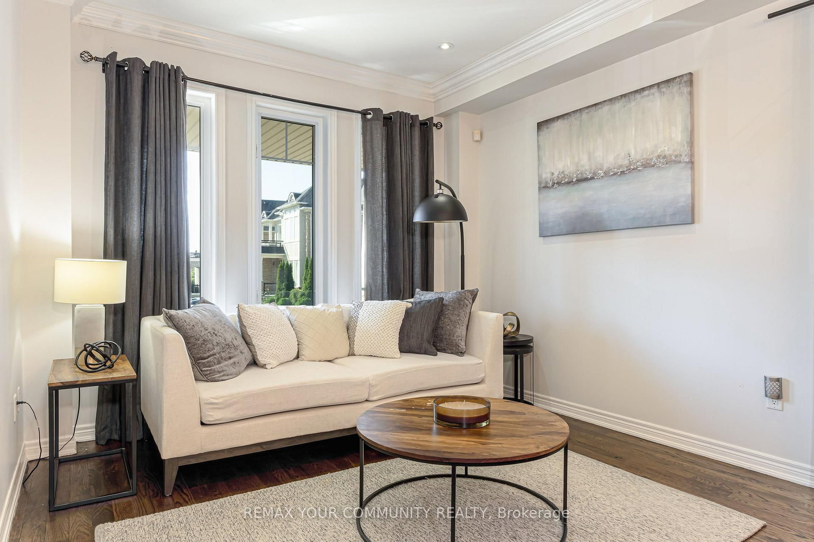 47 Vandervoort Drive • Richmond Hill, ON photo 5