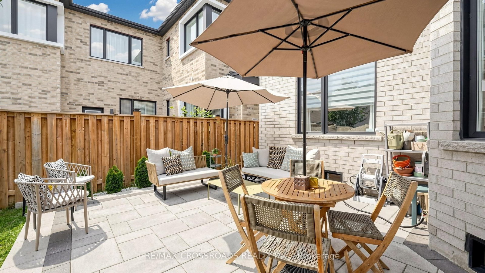 17 Sam Priestley Avenue • Markham, ON photo 44