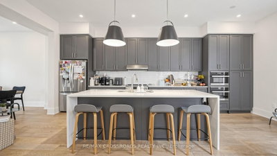 17 Sam Priestley Avenue • Markham, ON photo 6