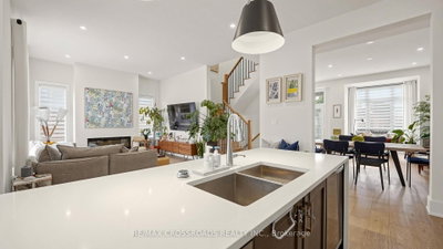 17 Sam Priestley Avenue • Markham, ON photo 9