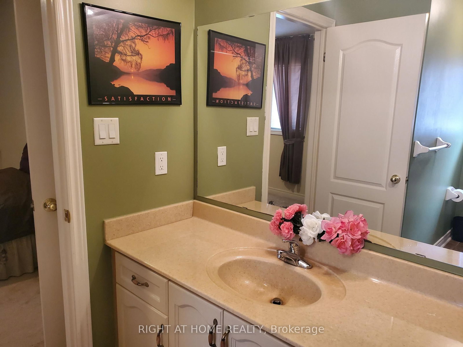 101 Townwood Drive • Richmond Hill, ON photo 28
