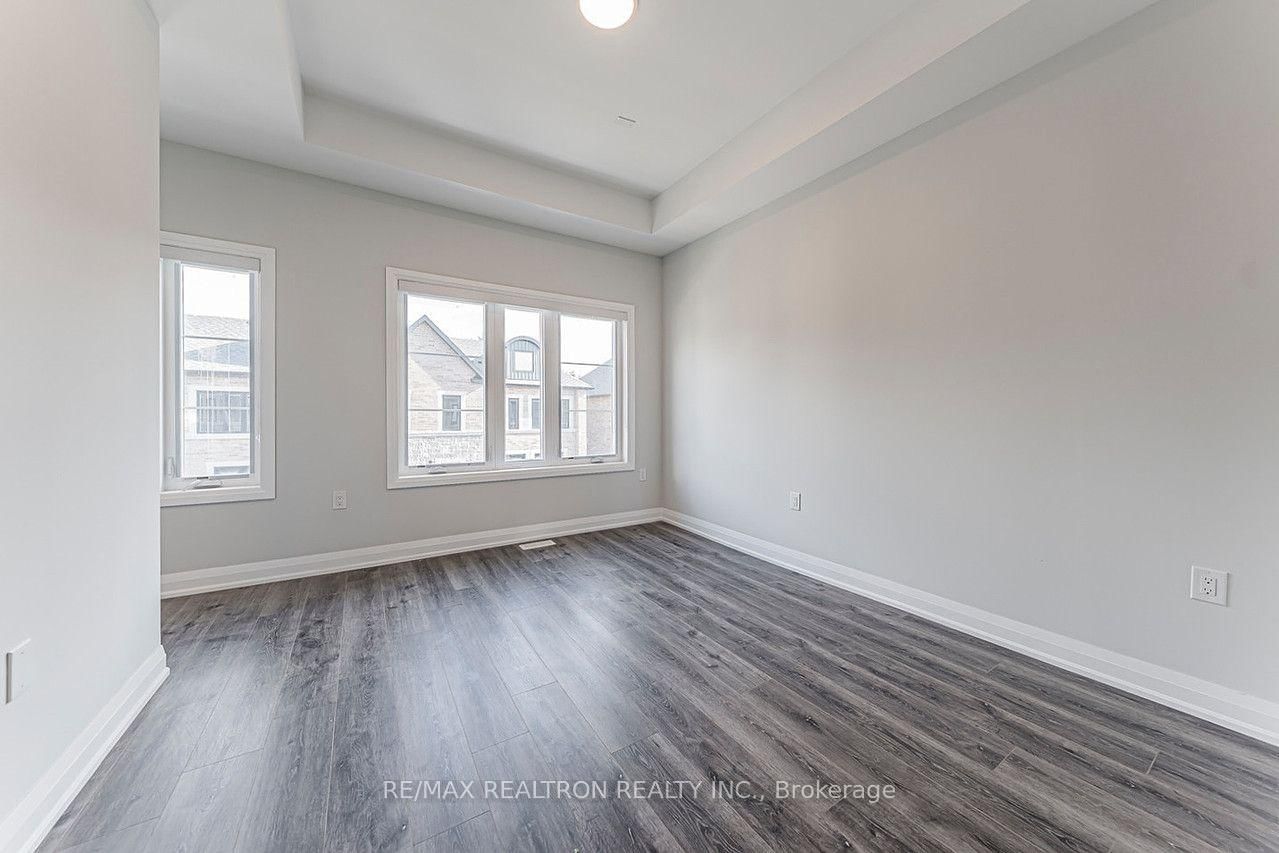 260 Eagle Street • #09 • Newmarket, ON photo 28