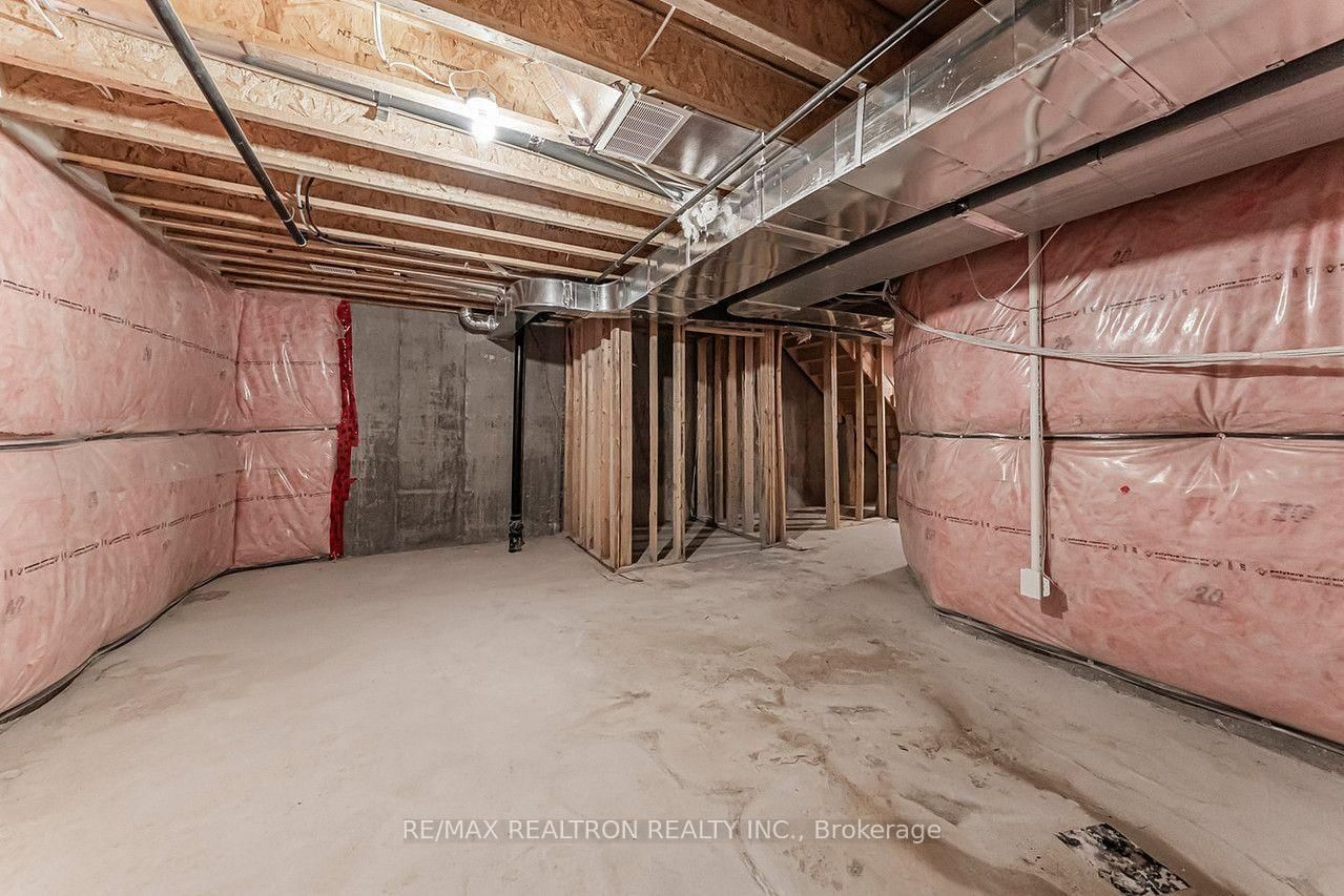 260 Eagle Street • #09 • Newmarket, ON photo 48