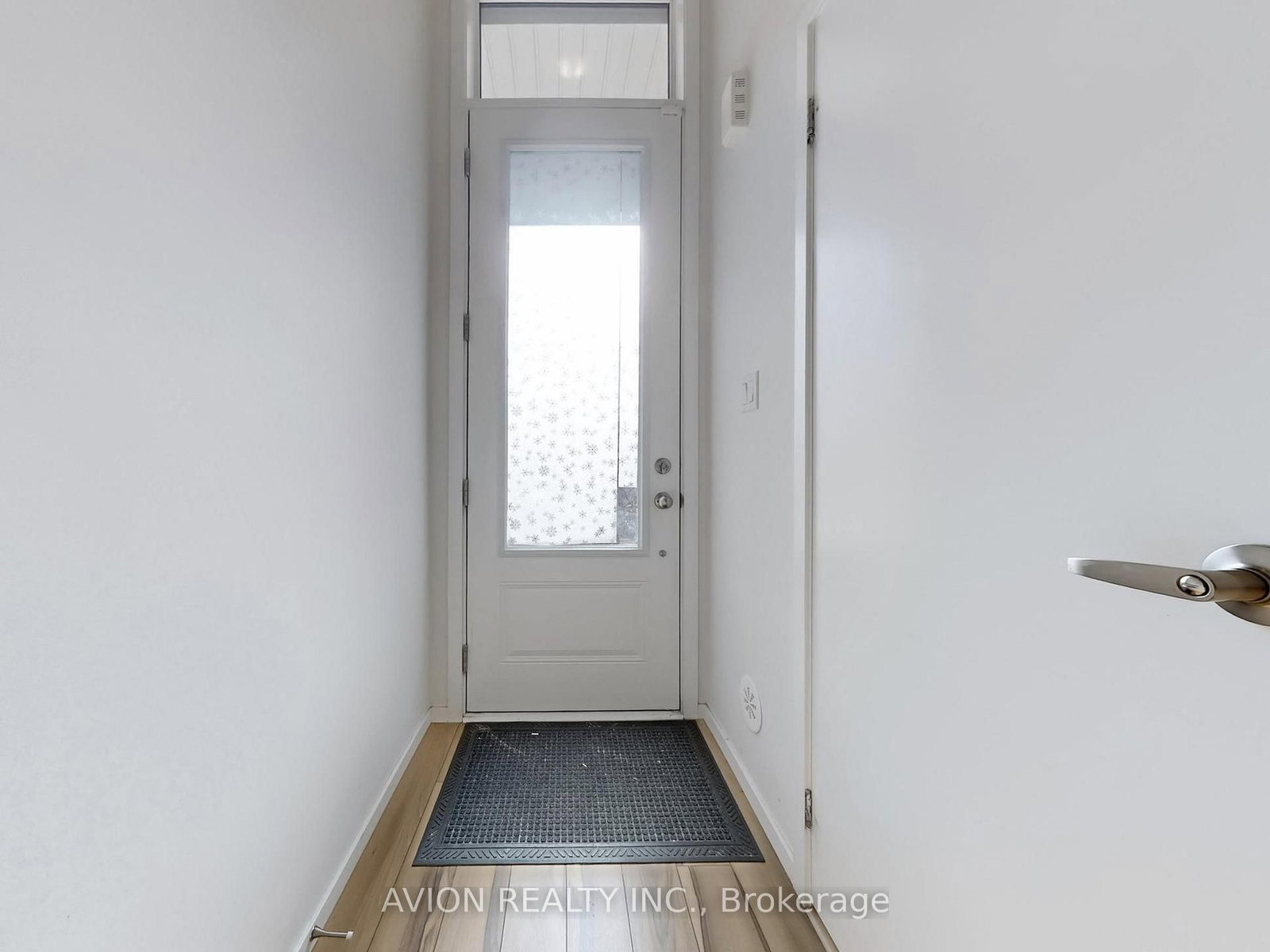 35 Thomas Armstrong Lane • Richmond Hill, ON photo 16