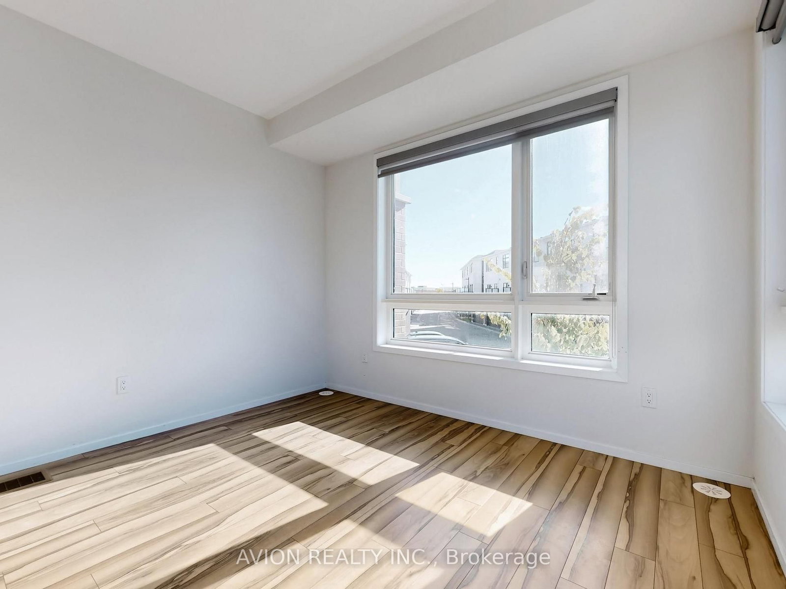 35 Thomas Armstrong Lane • Richmond Hill, ON photo 19