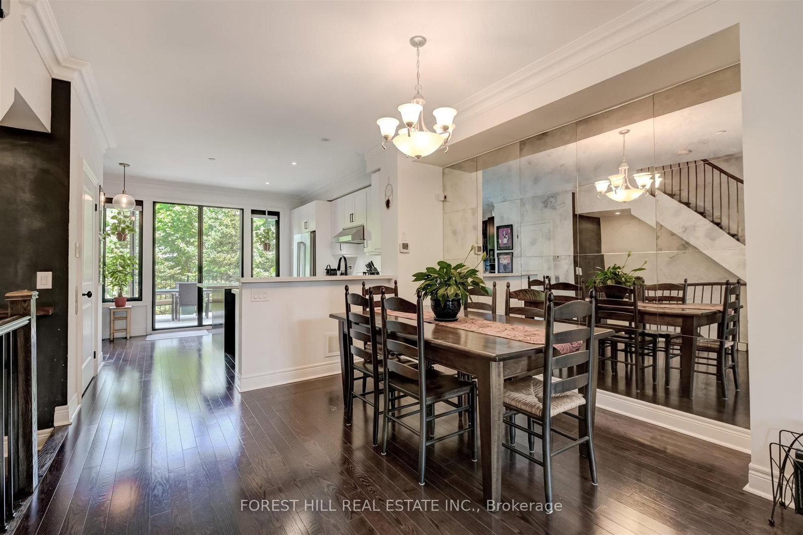 111 Powseland Crescent • Vaughan, ON photo 5
