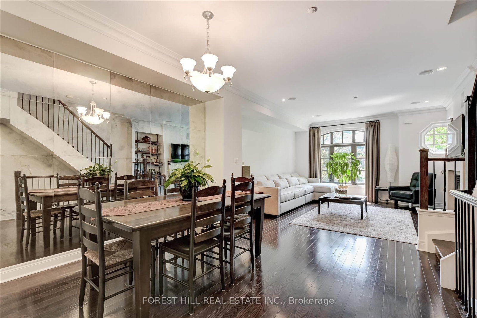 111 Powseland Crescent • Vaughan, ON photo 6
