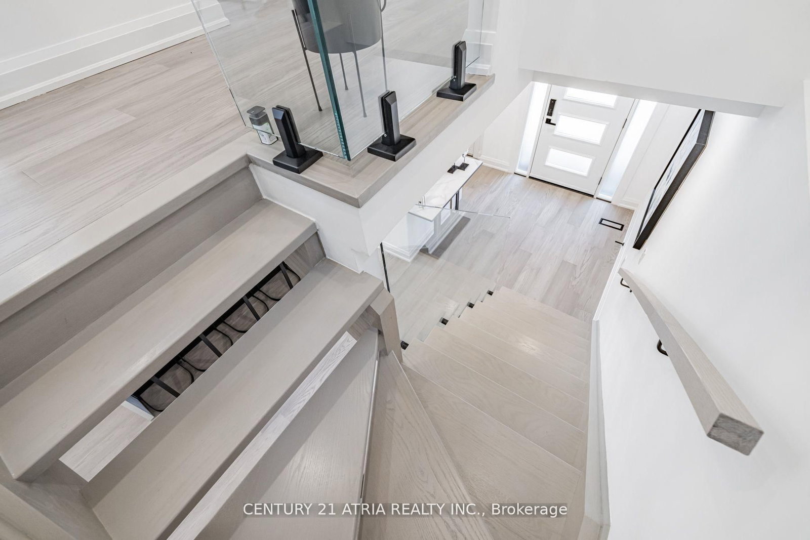42 Coventry Court • Richmond Hill, ON photo 12