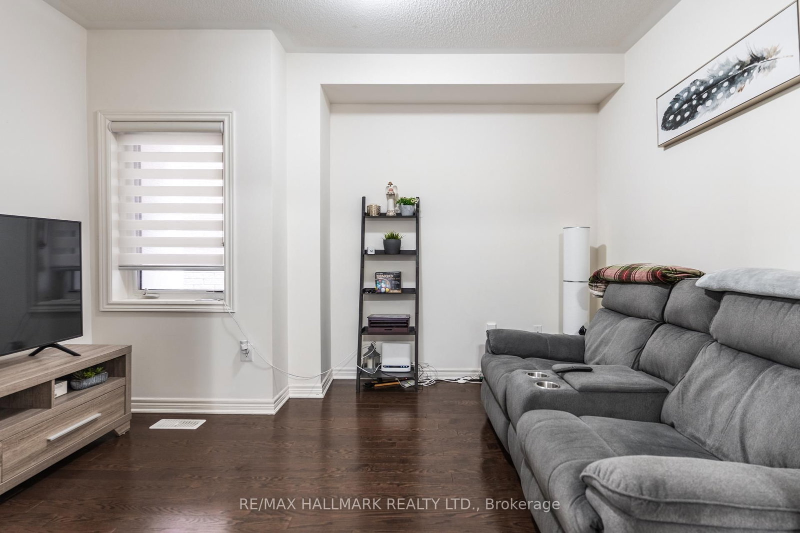 278 Sharon Creek Drive • East Gwillimbury, ON photo 8