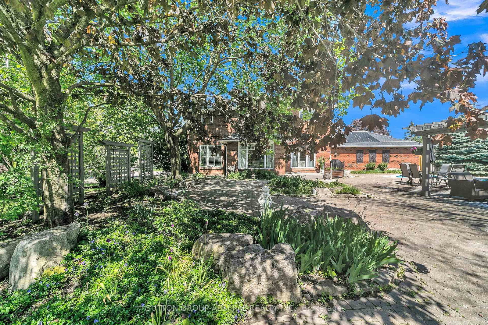 48 Maple Way • East Gwillimbury, ON photo 40