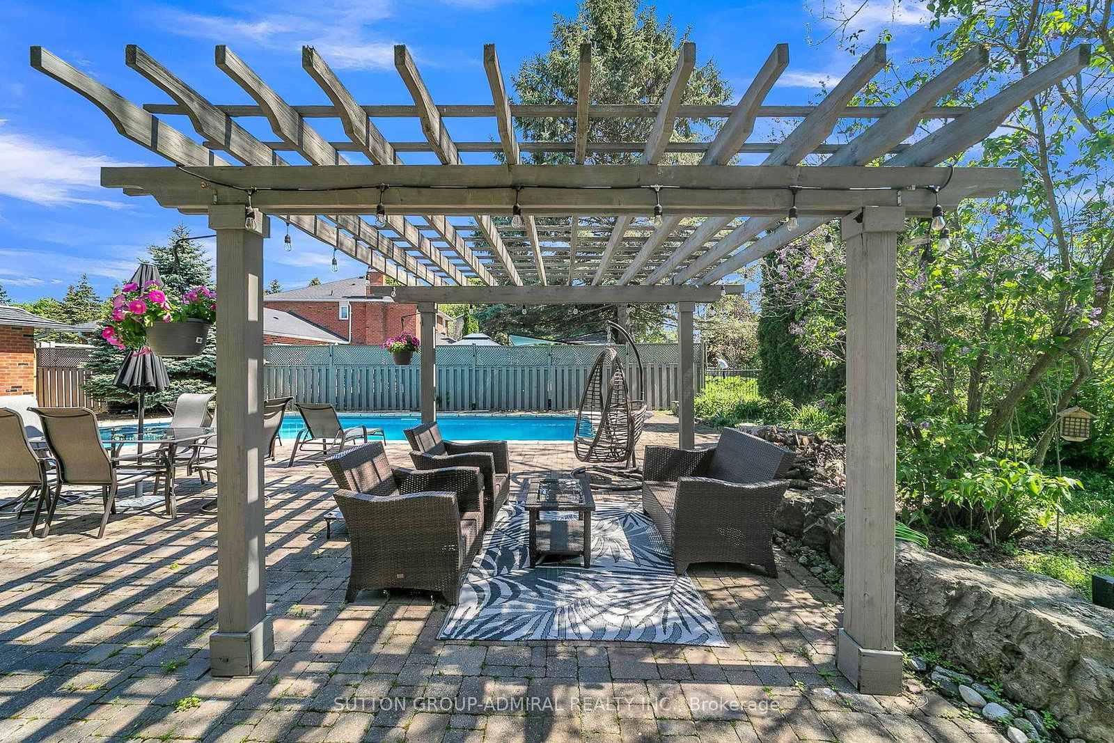 48 Maple Way • East Gwillimbury, ON photo 43
