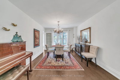 48 Maple Way • East Gwillimbury, ON photo 9