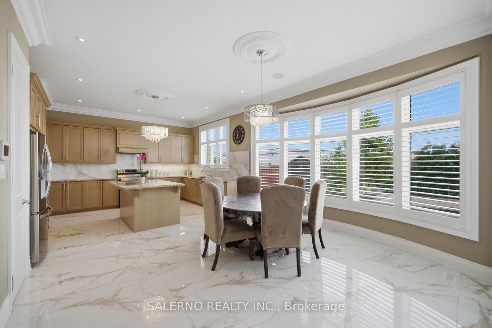 111 Ironside Drive • Vaughan, ON photo 10