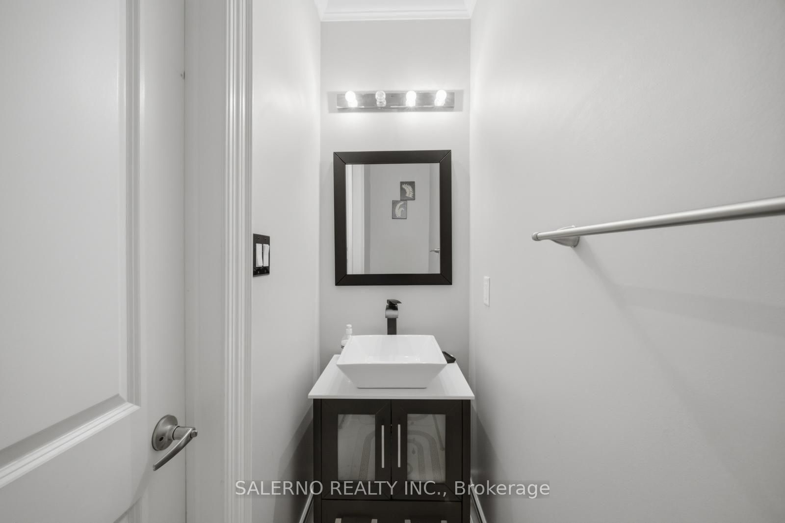 111 Ironside Drive • Vaughan, ON photo 18