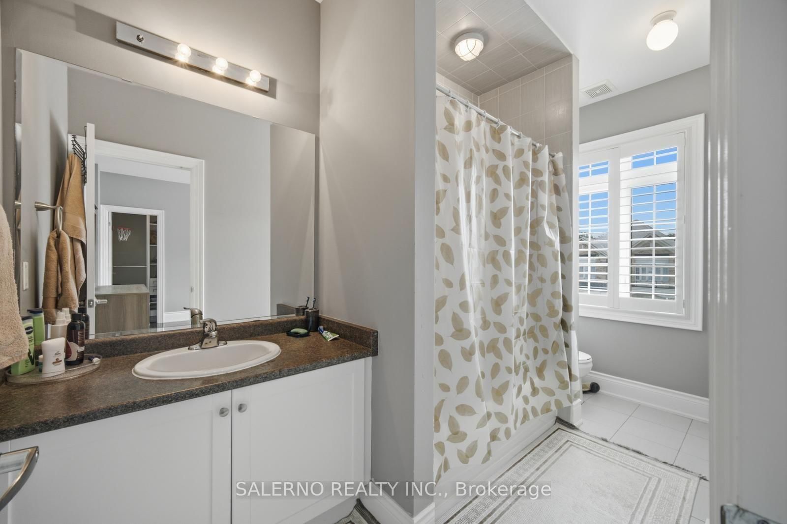 111 Ironside Drive • Vaughan, ON photo 27