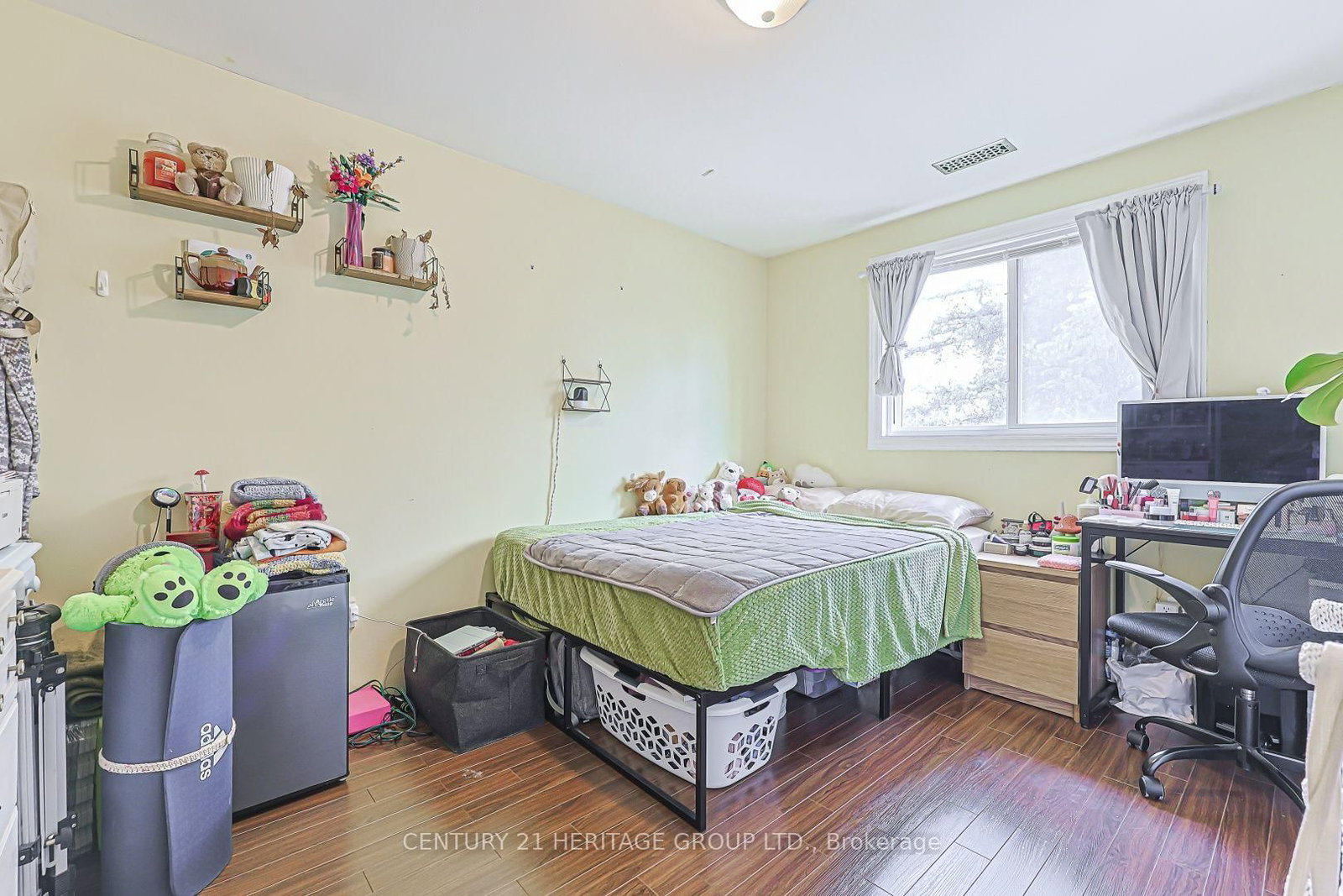 143 Thoms Crescent • Newmarket, ON photo 31