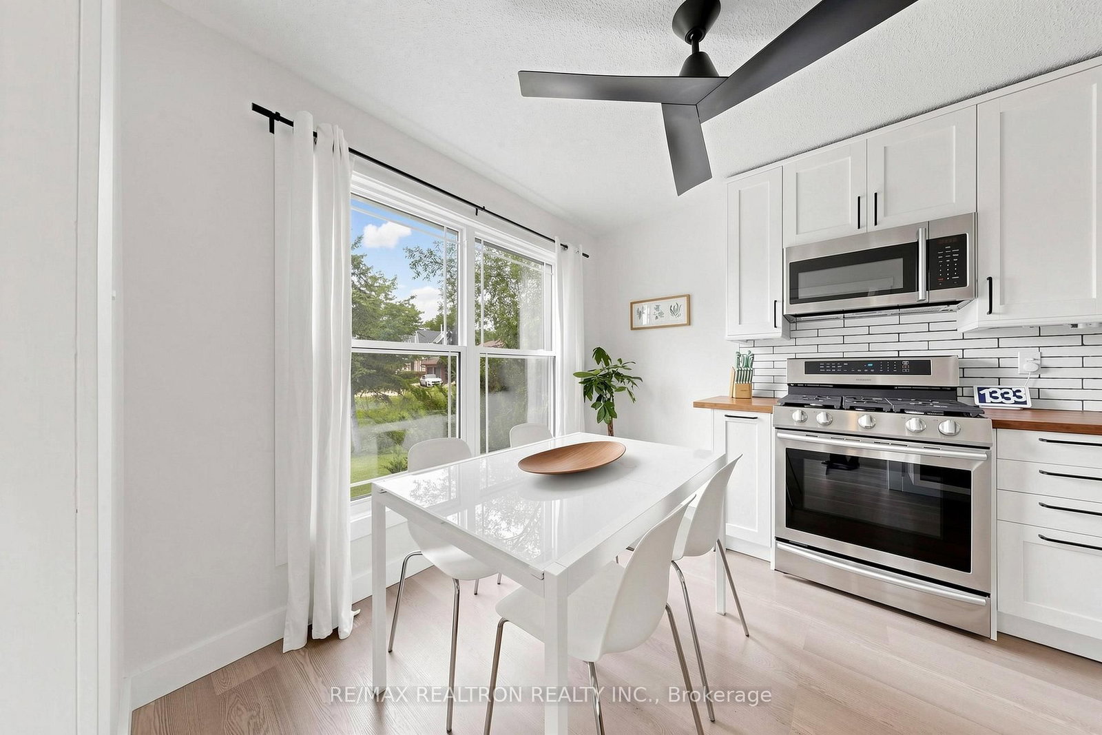 4 Waterbend Drive • Georgina, ON photo 16
