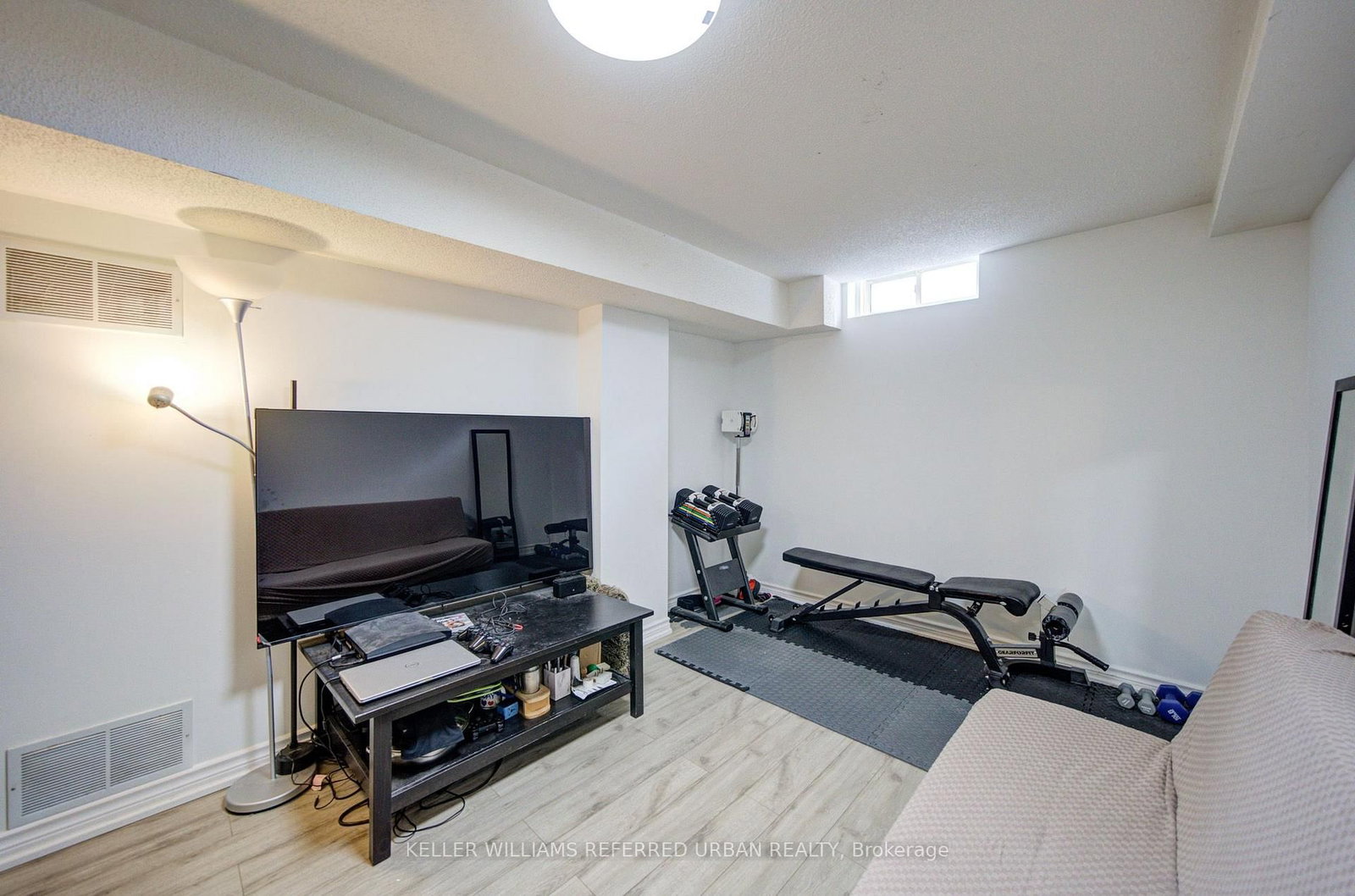 19 Evelyn Buck Lane • Aurora, ON photo 34