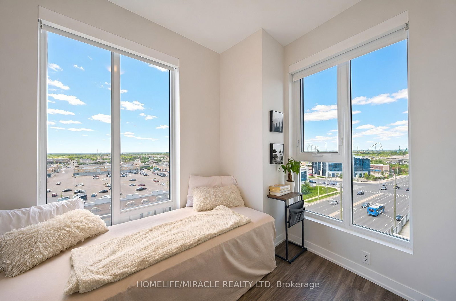 10 Abeja Street • #813 • Vaughan, ON photo 14