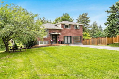10 Catherine Street • Adjala-Tosorontio, ON photo 2