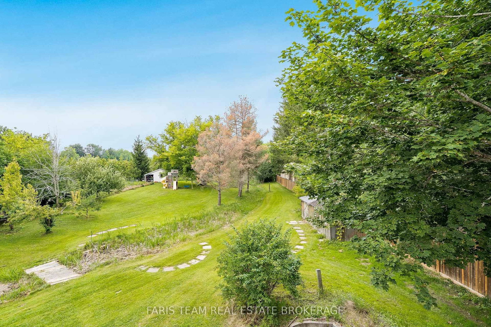 10 Catherine Street • Adjala-Tosorontio, ON photo 35
