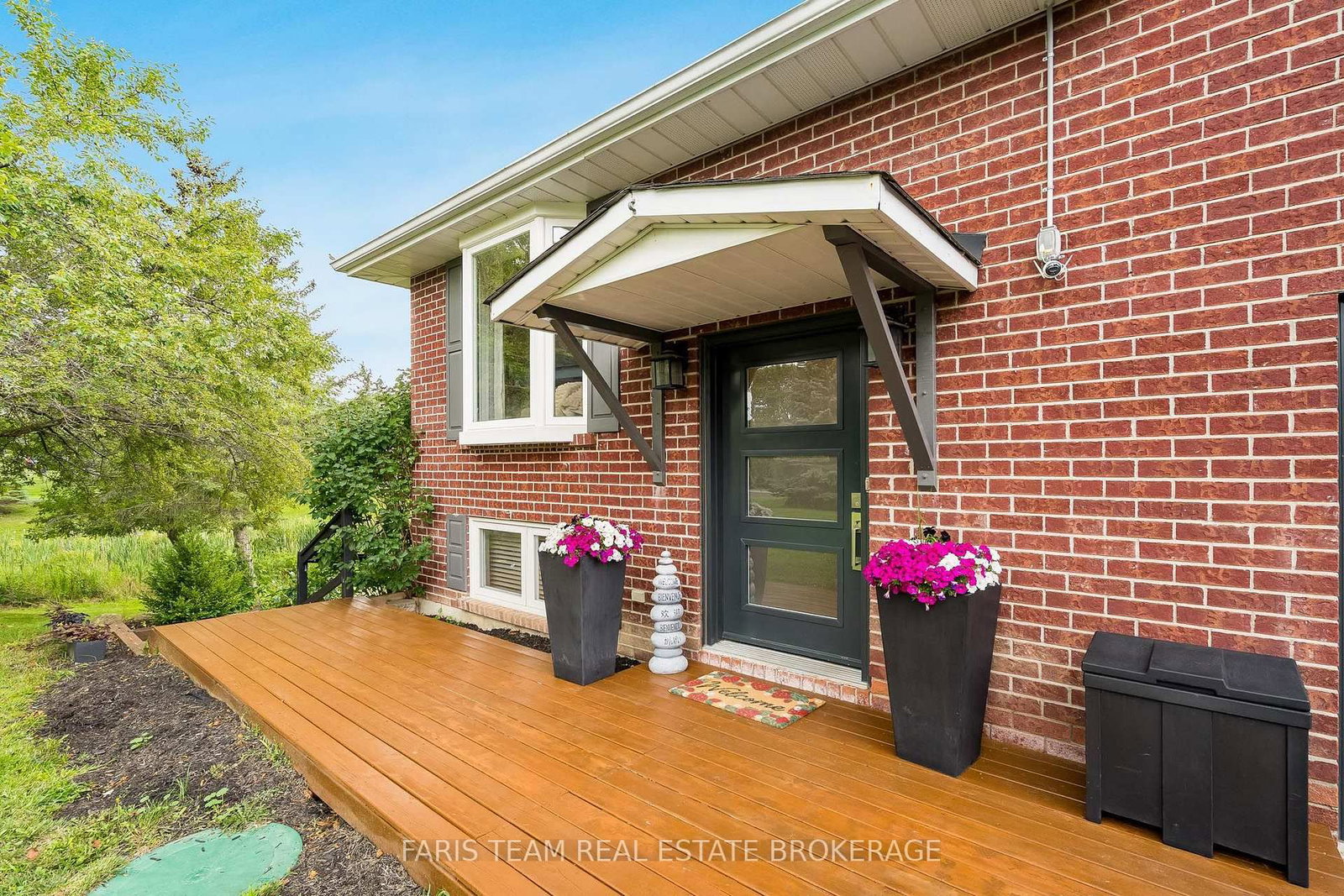 10 Catherine Street • Adjala-Tosorontio, ON photo 4