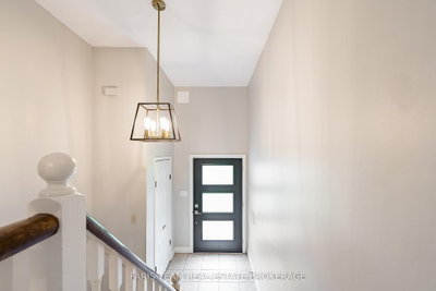 10 Catherine Street • Adjala-Tosorontio, ON photo 5