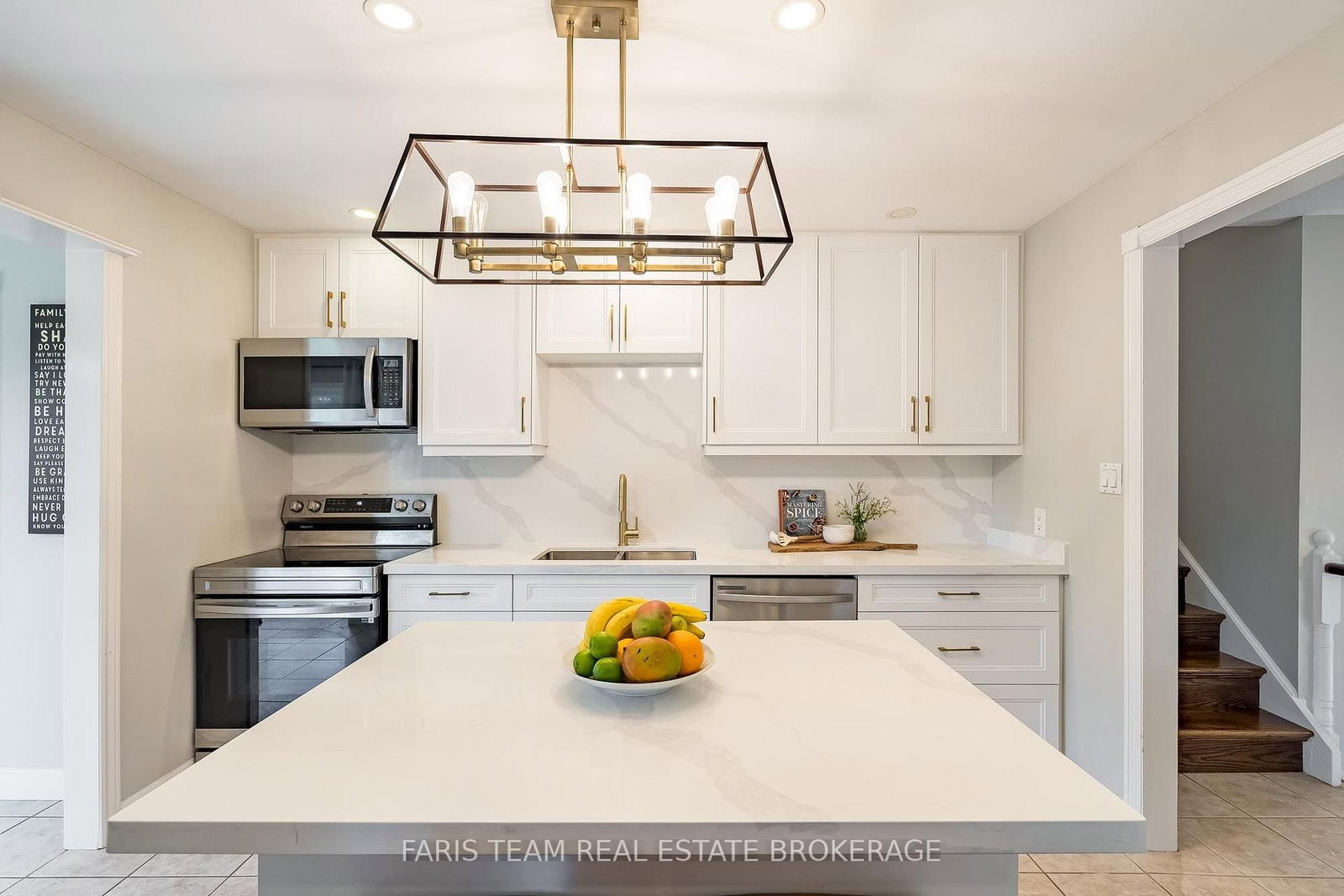10 Catherine Street • Adjala-Tosorontio, ON photo 6