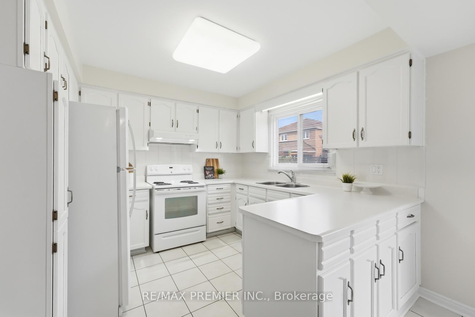 122 Spring Town Road • Vaughan, ON photo 20