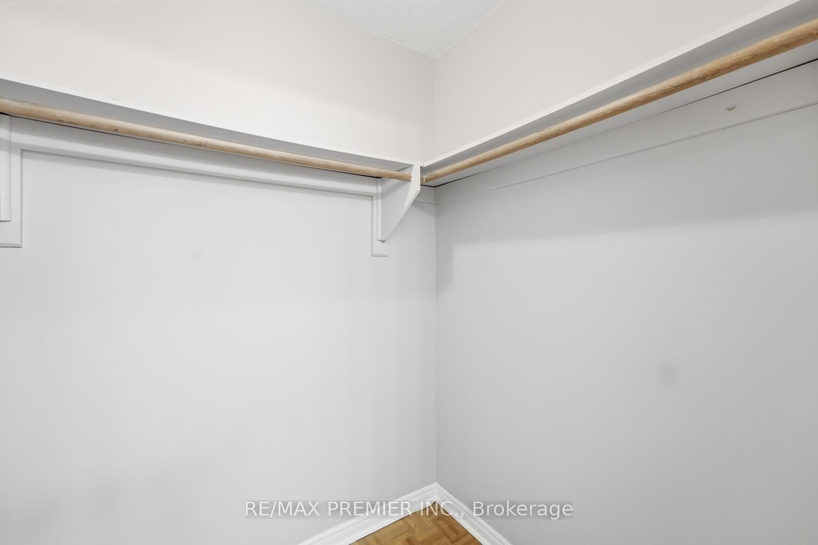 122 Spring Town Road • Vaughan, ON photo 35