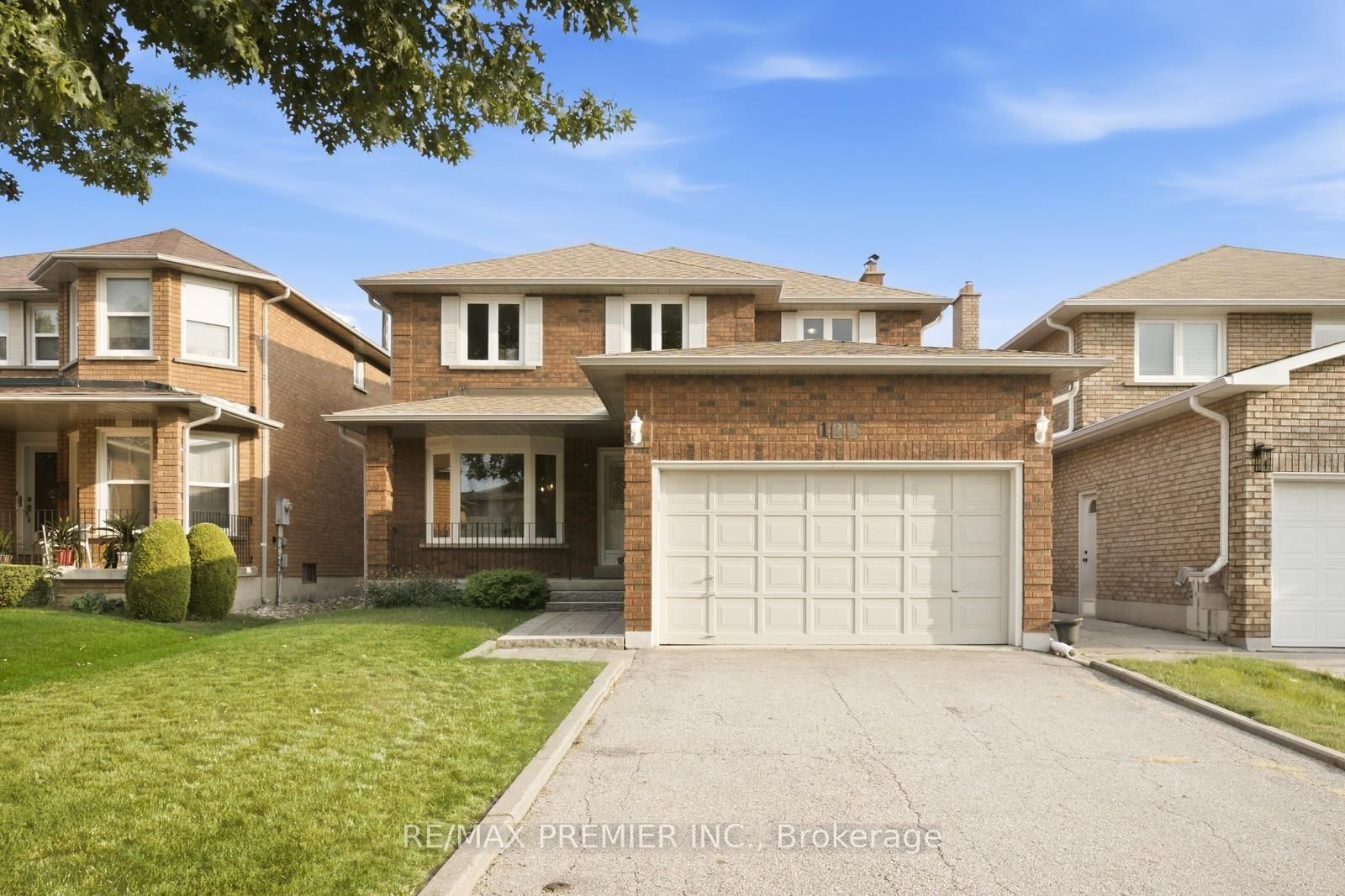 122 Spring Town Road • Vaughan, ON photo 4