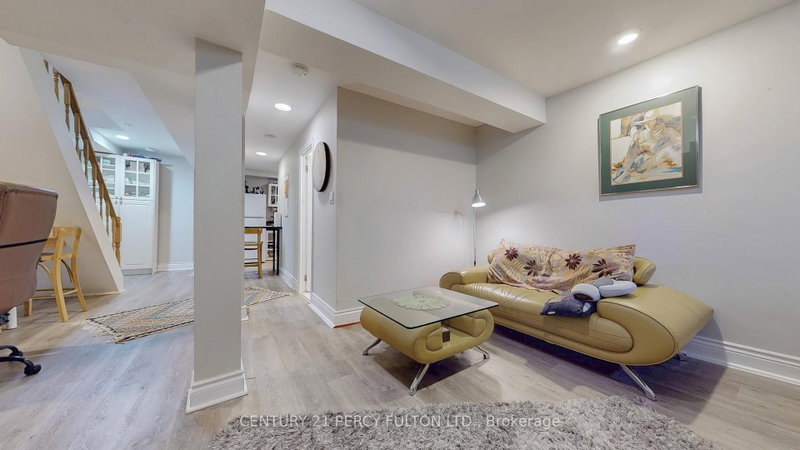 Bsmnt - 158 Holm Crescent