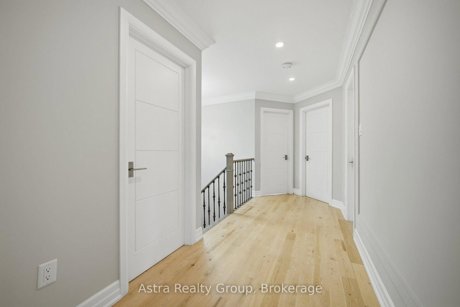 162 Corner Brook Crescent • Vaughan, ON photo 18