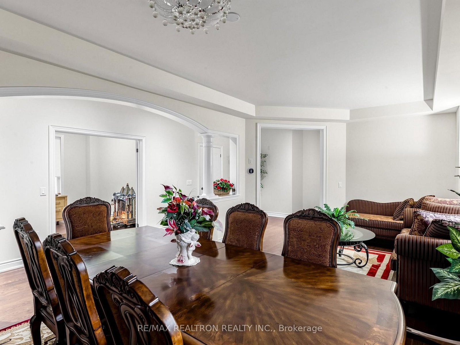 15 Motley Court • Richmond Hill, ON photo 13