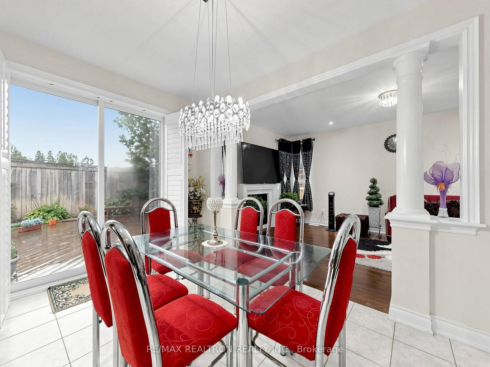 15 Motley Court • Richmond Hill, ON photo 22