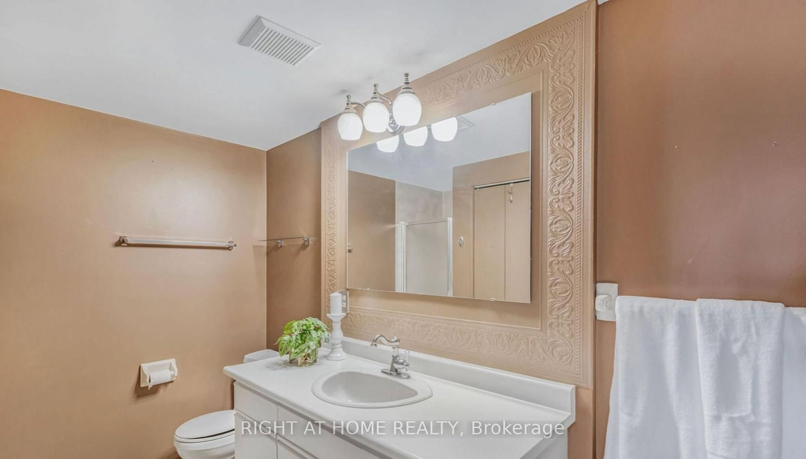 41 Ash Street • #402 • Uxbridge, ON photo 13