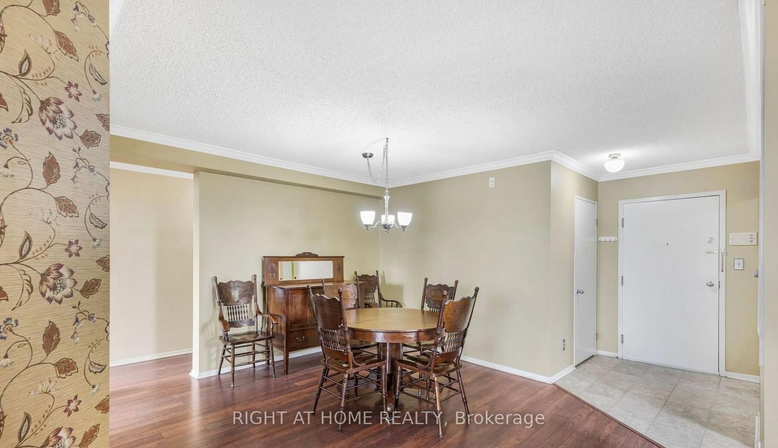 41 Ash Street • #402 • Uxbridge, ON photo 6