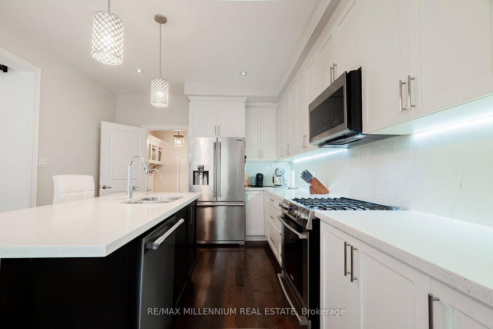 40 Frederick Pearson Street • East Gwillimbury, ON photo 11